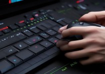 csgo滚轮跳指令